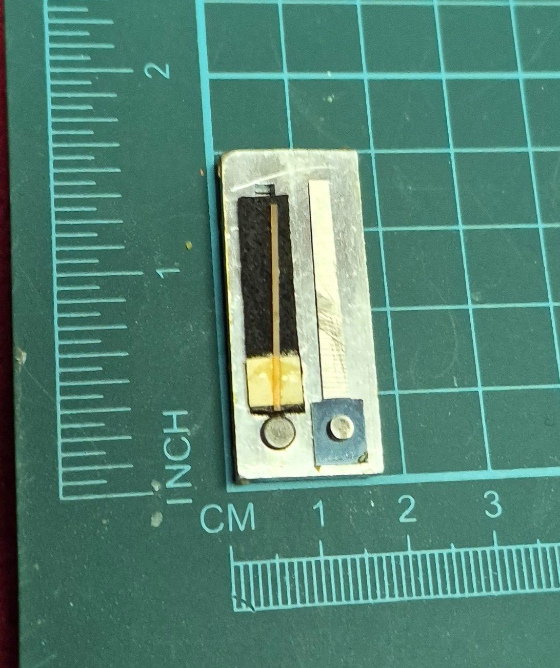 Treble Reed D — Delicia Accordion (594 Hz) | Item #: T1-D-90 🇨🇦