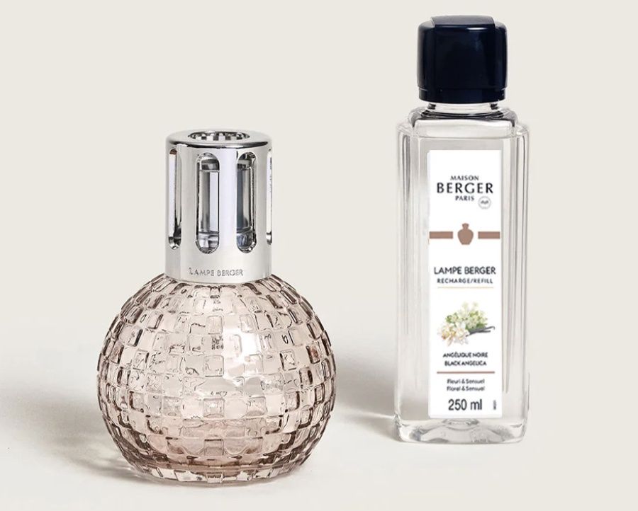 Disco Pink Fragrance Lamp Gift Set with Black Angelica