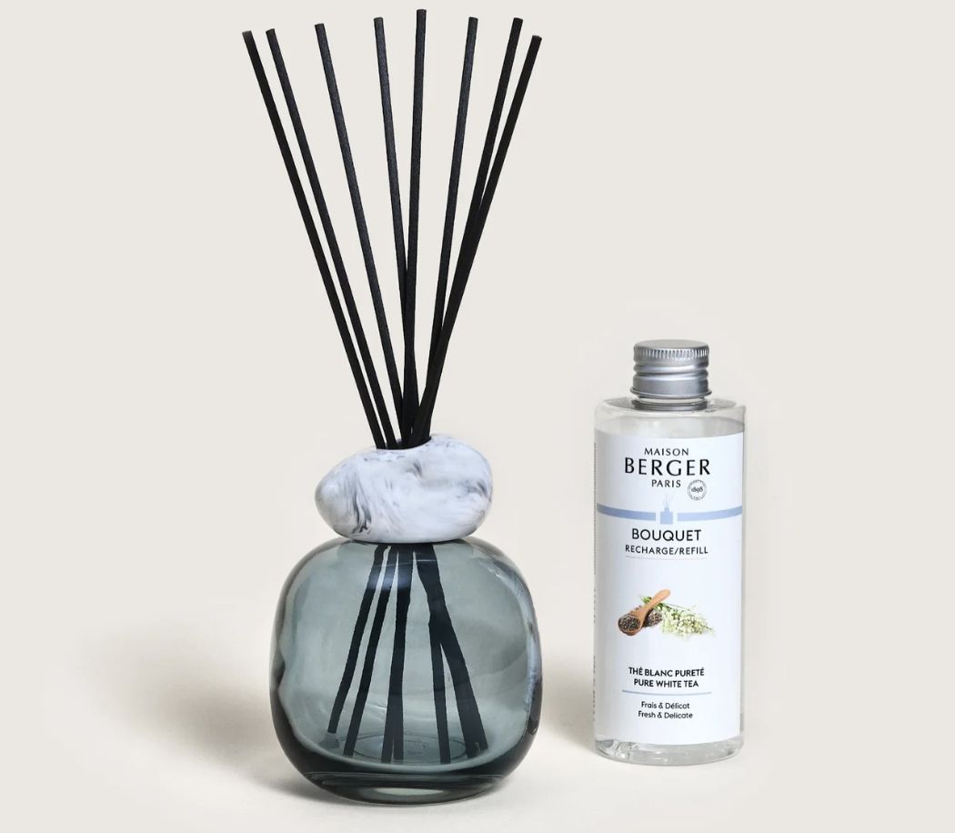 Mineral Blue/White Reed Diffuser Gift Set with Pure White Tea