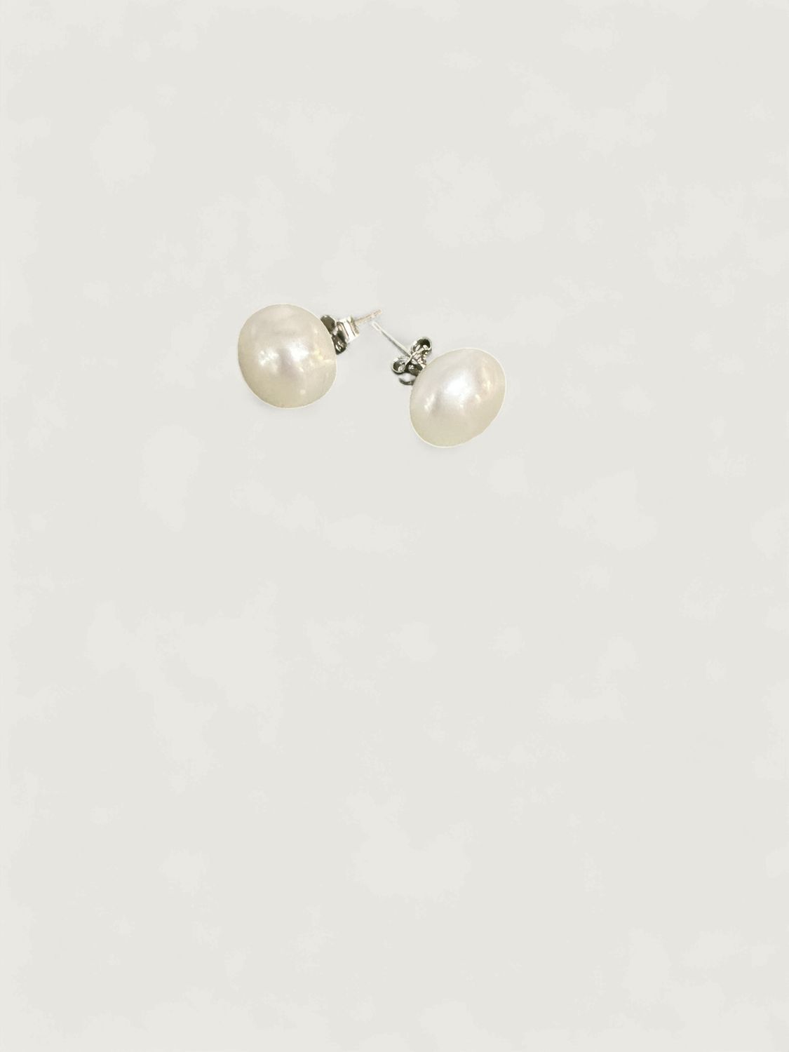Freshwater Pearl Earrings
