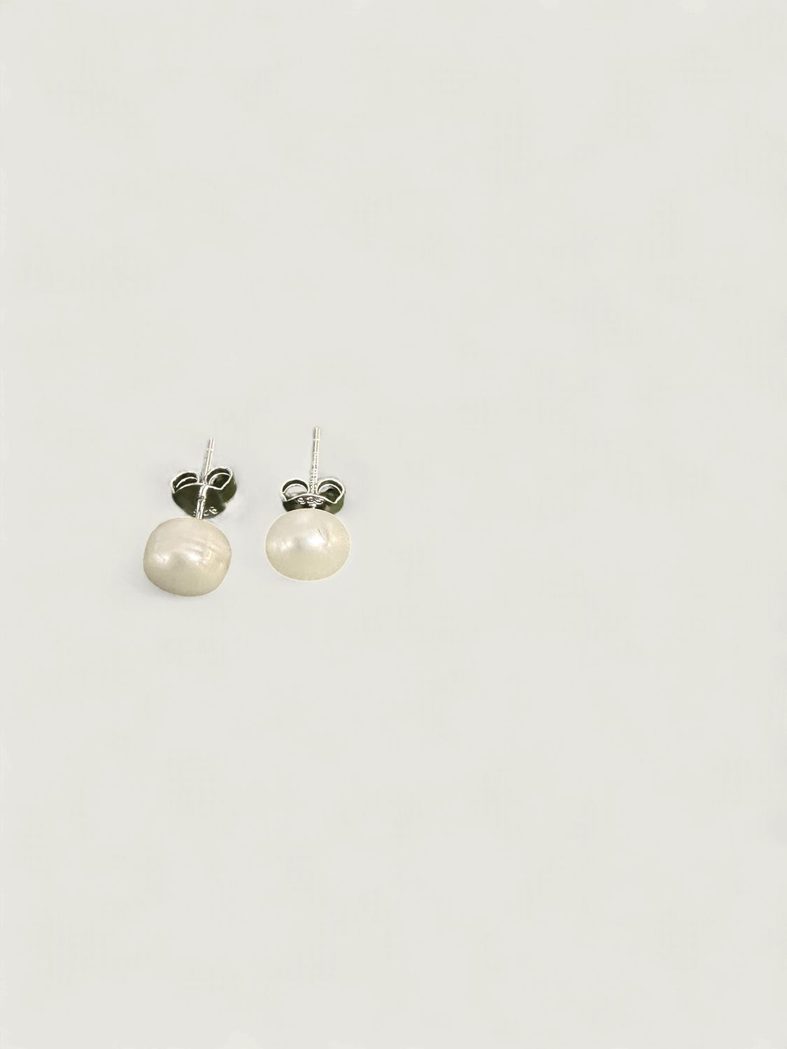 Elegant Freshwater Pearl Stud Earrings