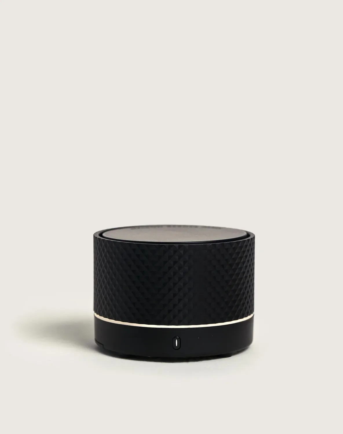 Nomad - Black &amp; Vanilla Gourmet Electric Diffuser