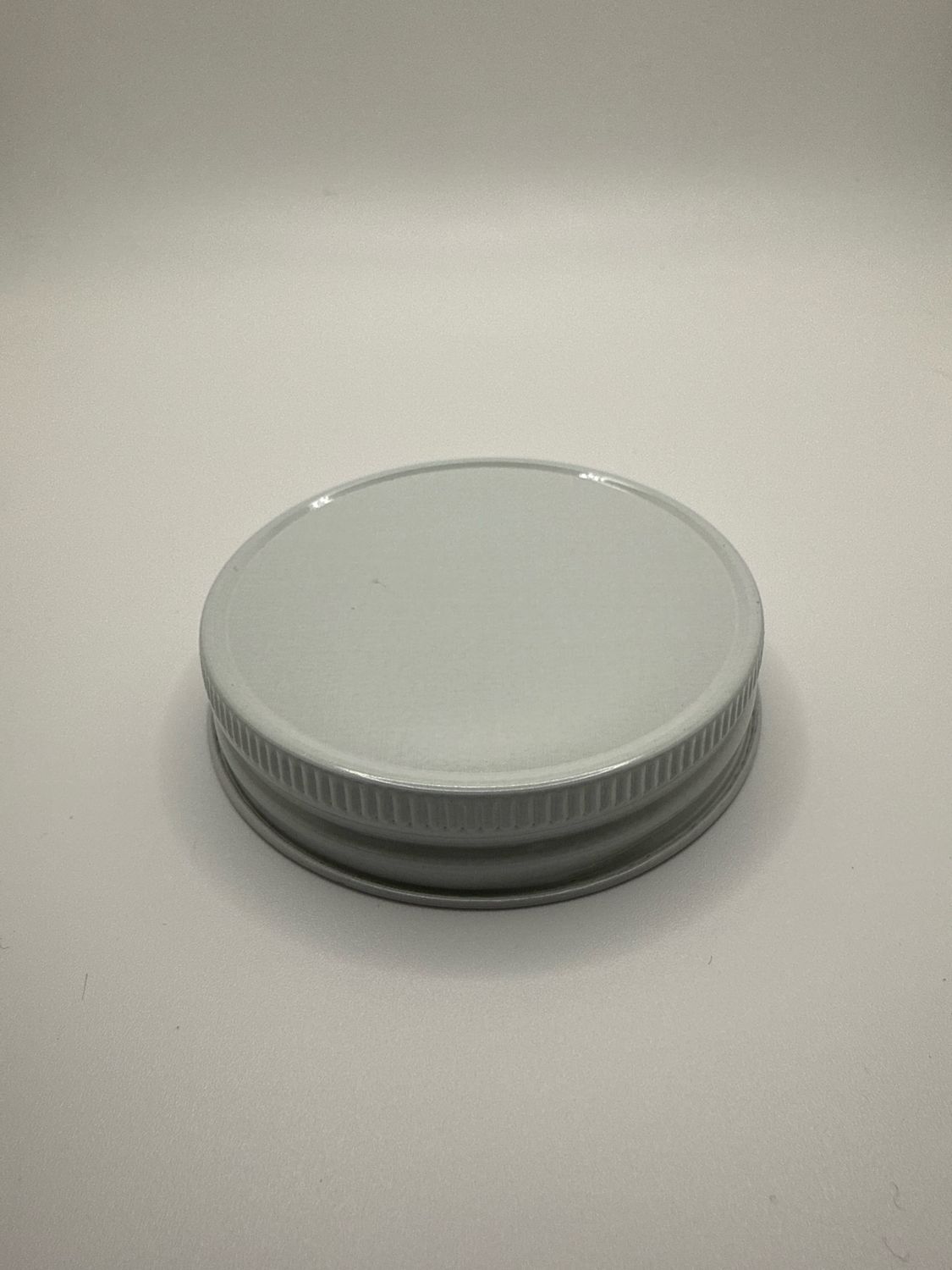 Metal-No Button Cap White 70G