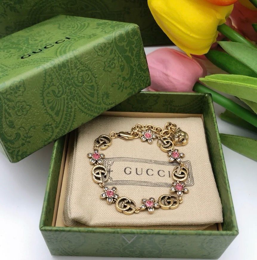 Gucci Pink And Gold Bracelet