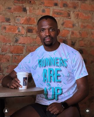 Abantu Runners Are Up Classic Tshirt