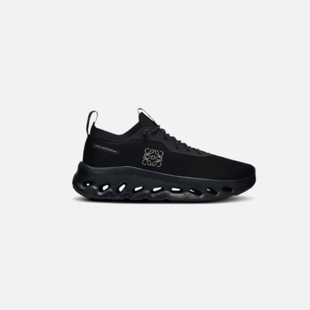 x on running Loewe cloudtilt &quot;All Black &quot;
