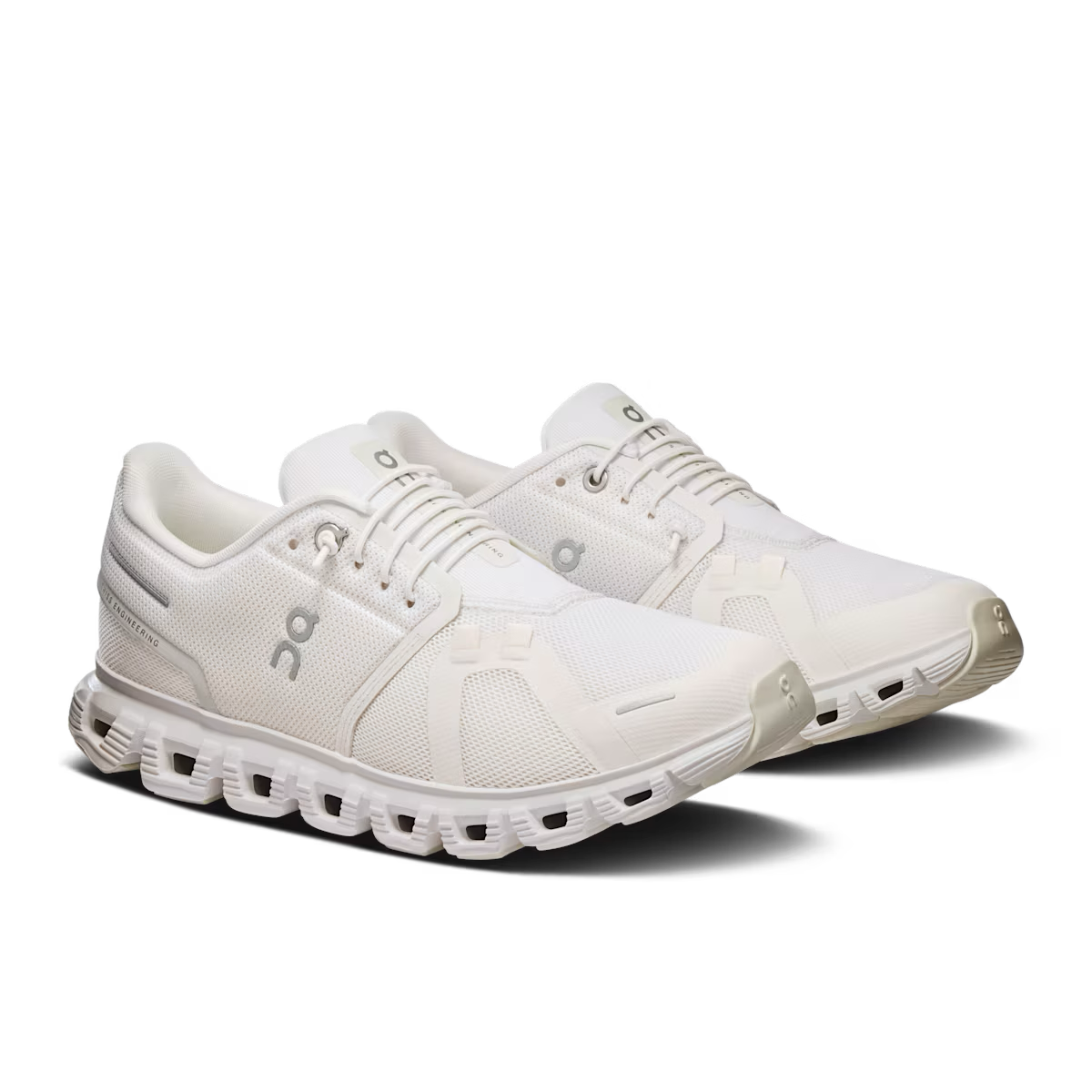 On Cloud 6- White