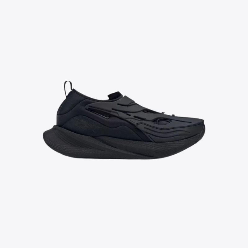 Reebok Floatride Energy Argus X "Mono Black"