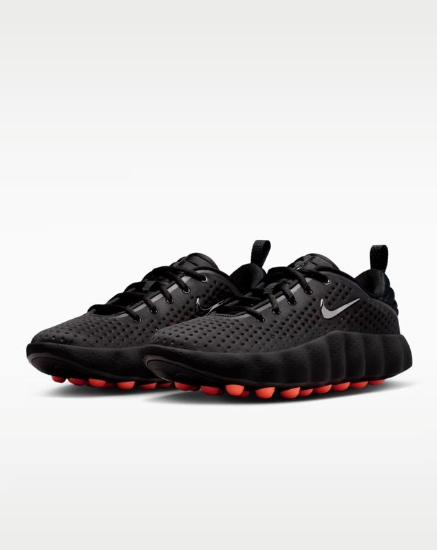 Nike Mind 002 " Black/Hyper Crimson "