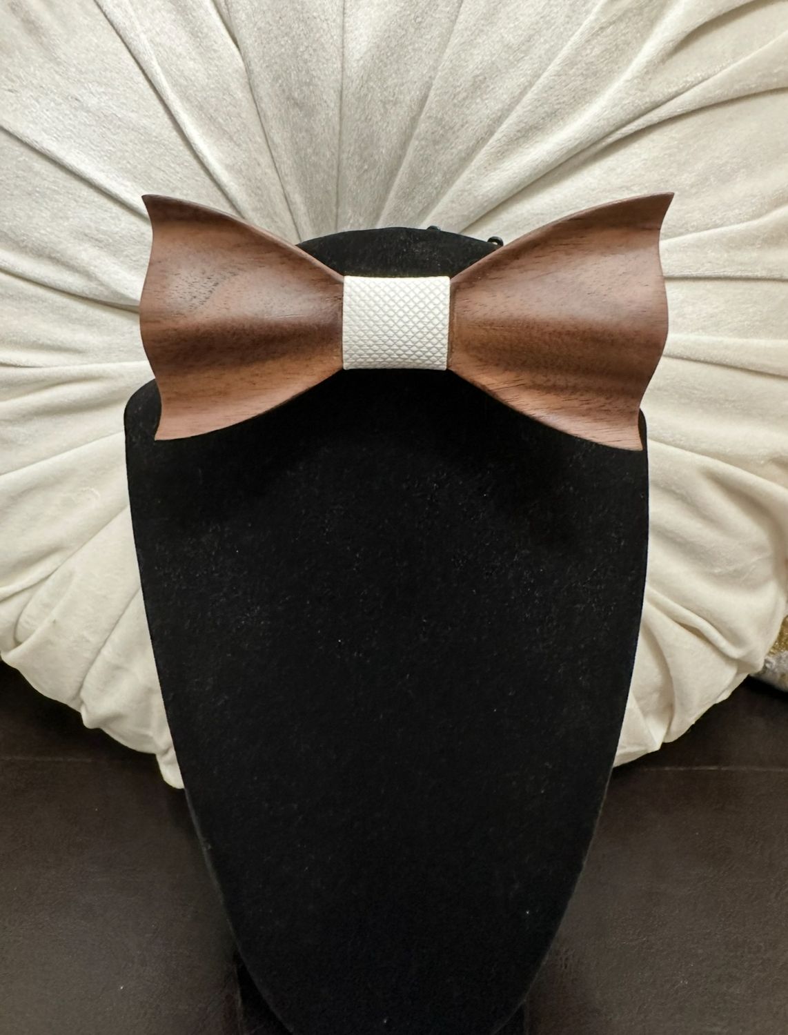 Wood Works Bow-Tie Set