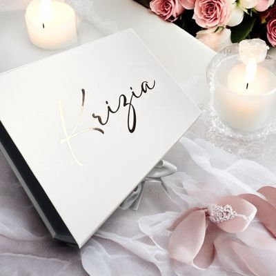 Box Testimone/Damigella/Sposa (𝑺𝒐𝒍𝒐 𝑺𝒄𝒂𝒕𝒐𝒍𝒂) personalizzata con Nome e Dedica