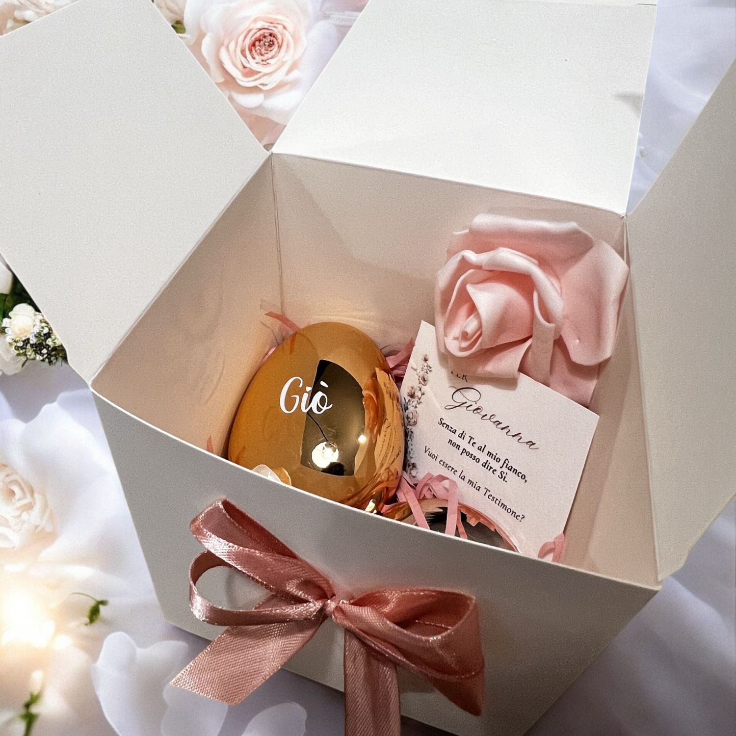 Scatolina Regalo Personalizzata con Nome – Set Beauty con Specchietto, Spazzola e Balsamo Labbra