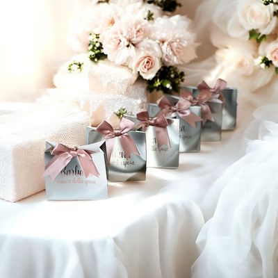 Bustina regalo personalizzata con balsamo labbra e specchietto – Perfetta per ogni occasione