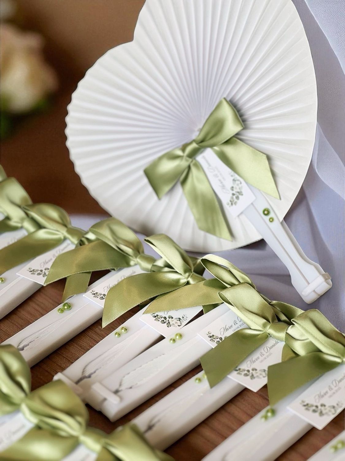 Ventaglio Pai Pai a Forma di Cuore e Rotondo Pieghevole - Personalizzato per Matrimonio &amp; Eventi