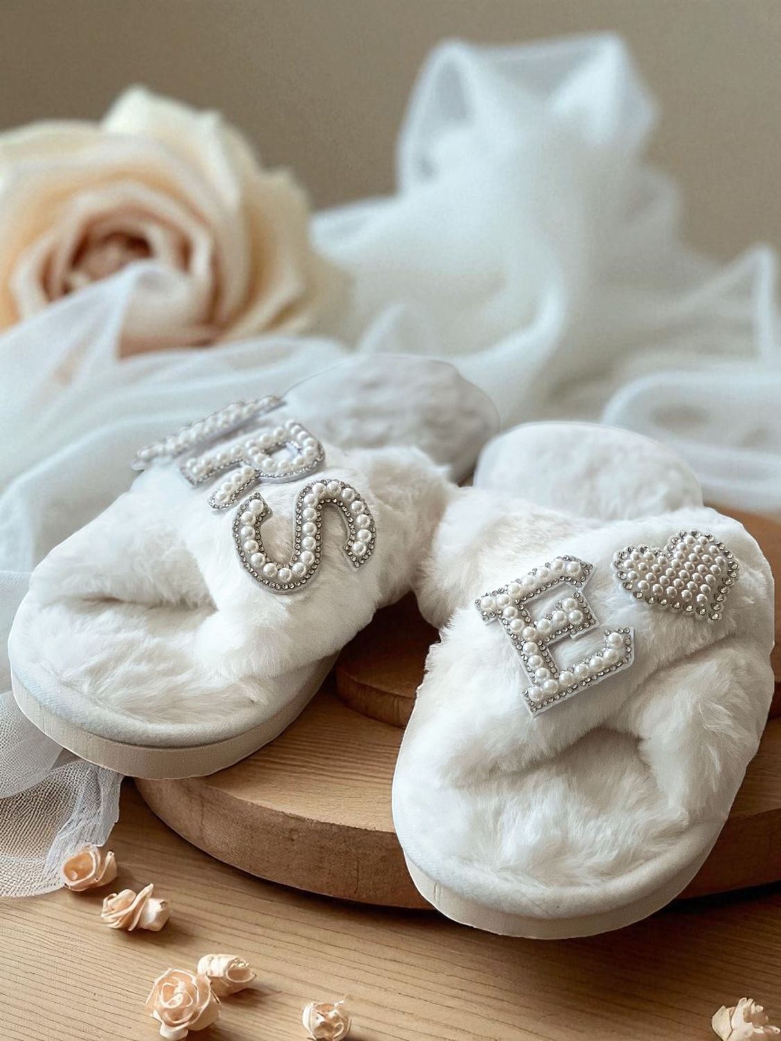 Ciabatte Pelose Bianche Personalizzate MRS o Iniziali + Cuore