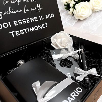 Box regalo Testimone di Nozze Personalizzata – Fiaschetta, apribottiglia &amp; penna incisa