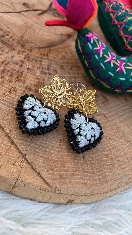 Embroidery Earrings.  (Dark and white)