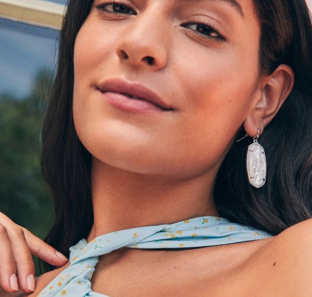 The Elle Drop Earrings in Ivory Mother of Pearl