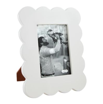 White Scalloped Lacquer Frame