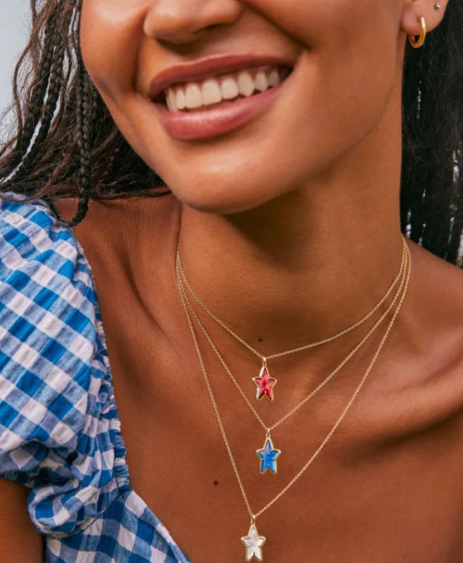 The Ada Star Gold Pendant Necklace