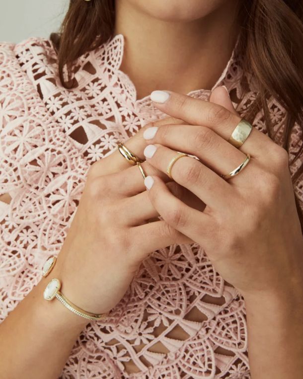 The Elton Bracelet Gold White Opal