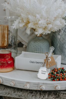 Can-Berry Dish Set