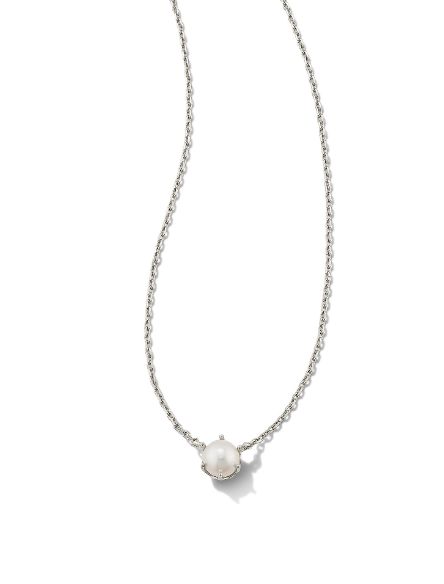 The Ashton Pearl Pendant Necklace in White Pearl	