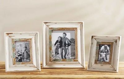 Medium Cream Weathered Frame 5x7
