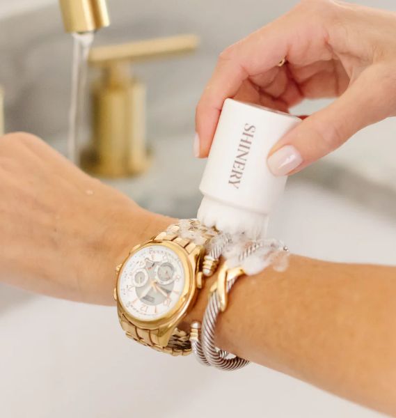 Shinery Radiance Brush