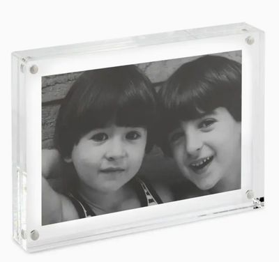 4x6 Acrylic Magnetic Picture Frame