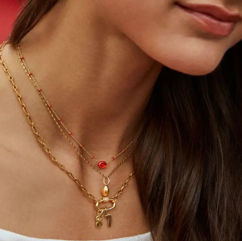 The Mini Elisa Frame Pendant Gold