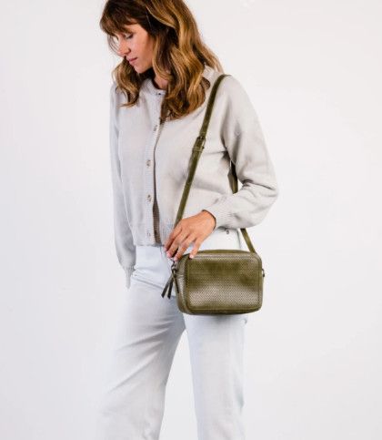 Able™ Medium Zipper Crossbody