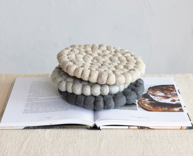 Handmade 71/2&quot; Wool Trivet
