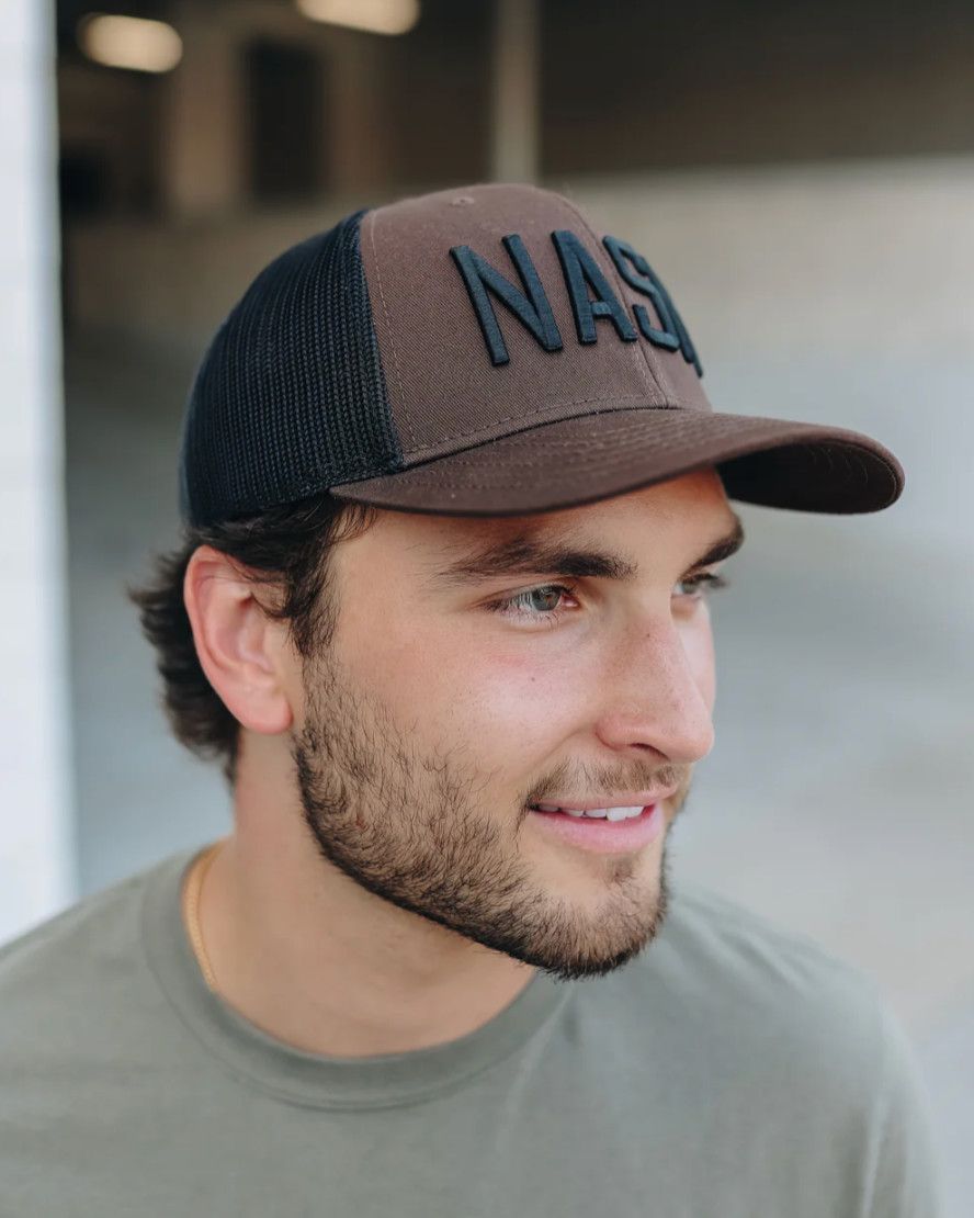The NASH™ Trucker Dark | Brown +  Black