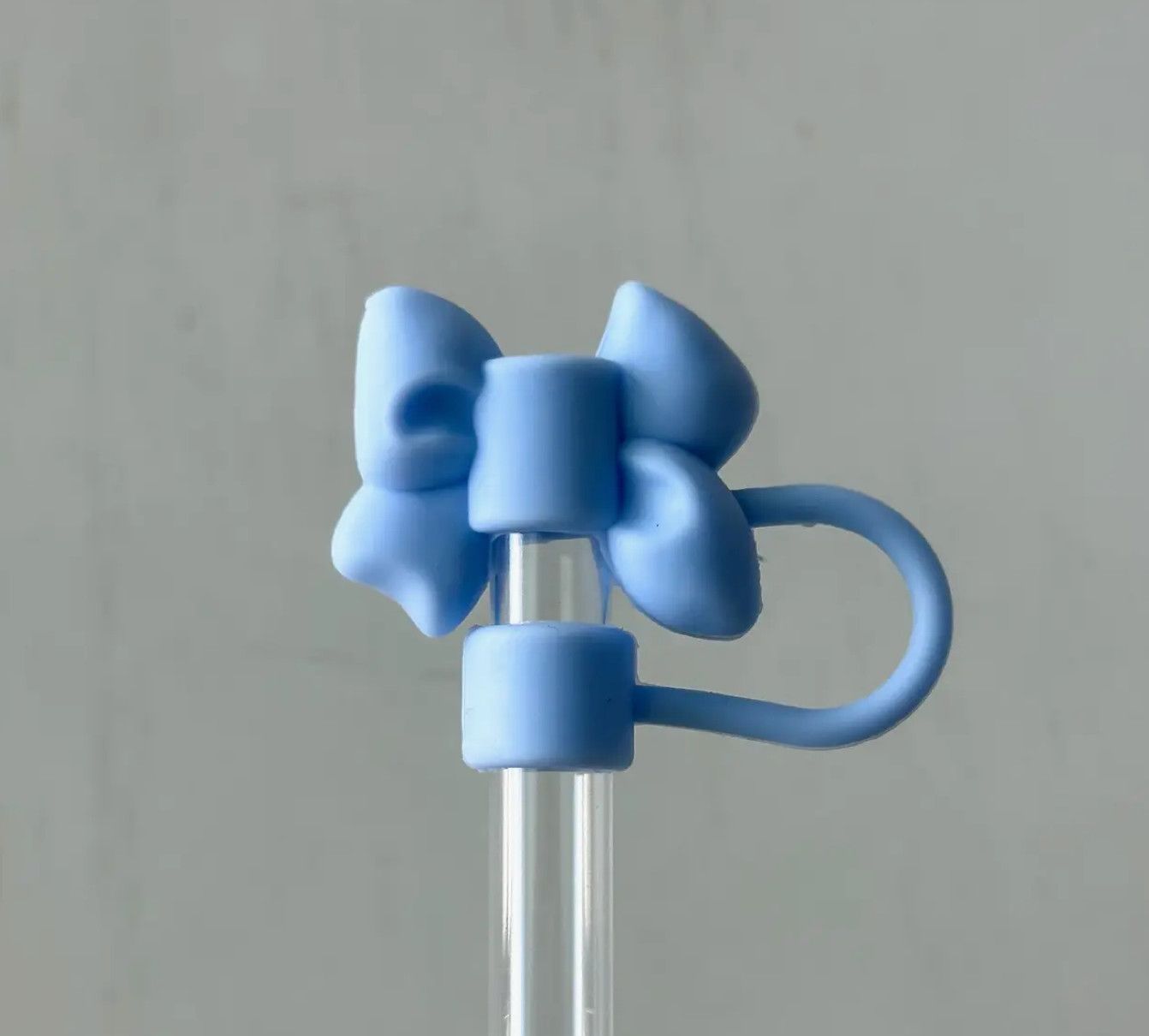 Blue Bow Straw Cover