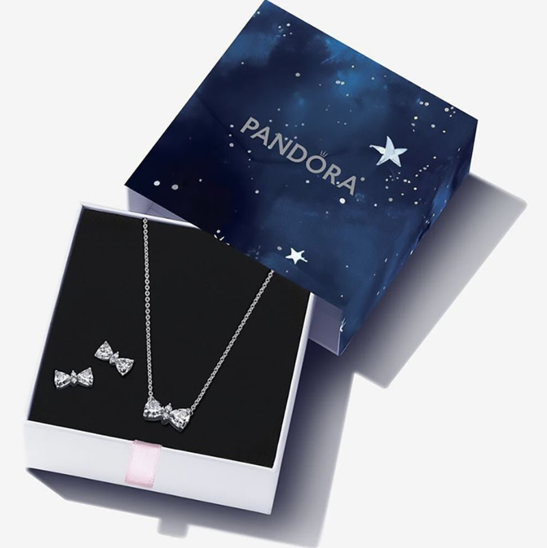 Sparkling Bow Jewelry Gift Set (Silver Necklace and Earrings)