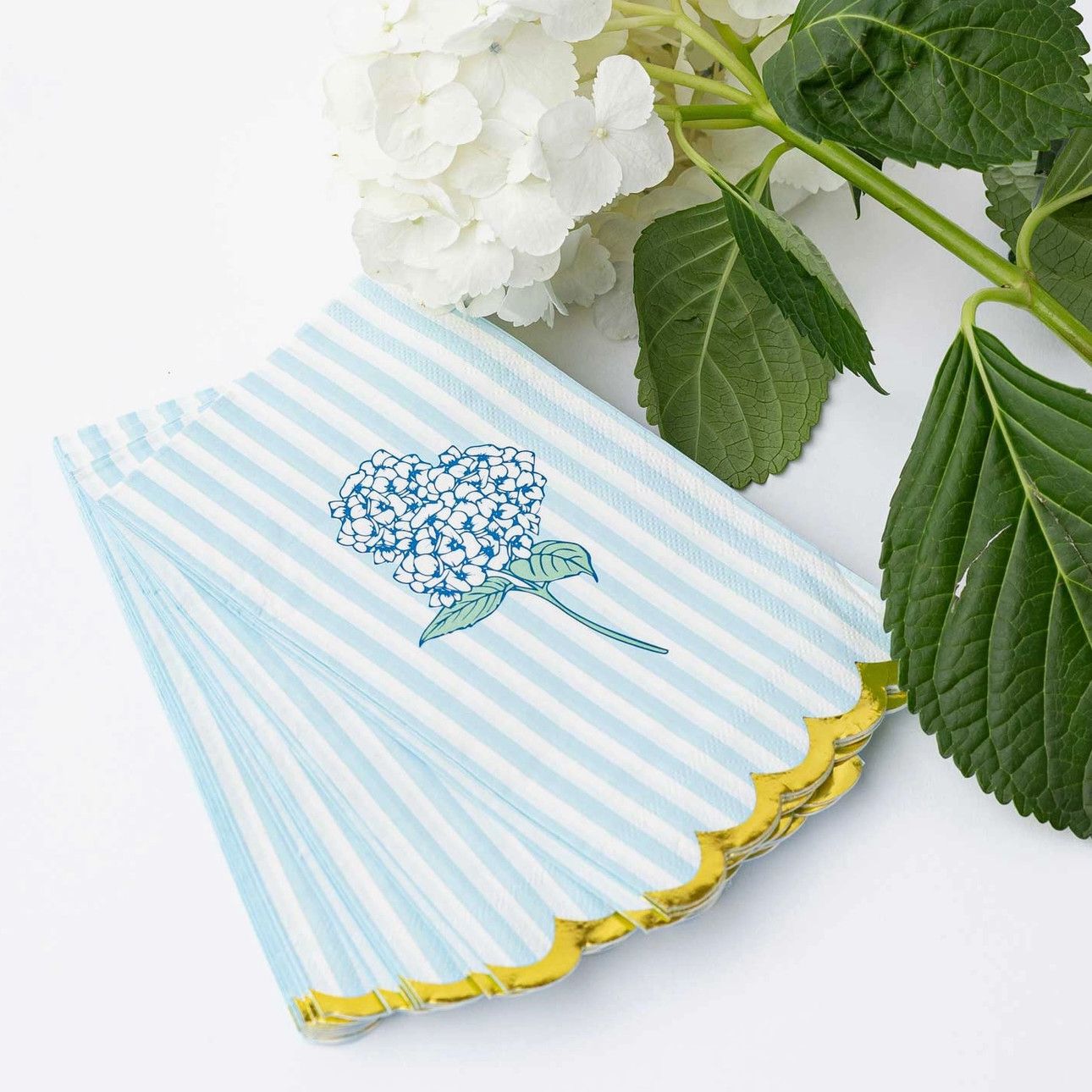 Hydrangea Stem Guest Napkin