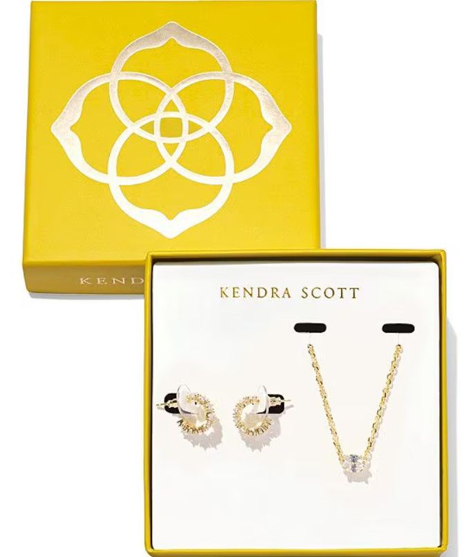 The Cailin White Crystal Gift Set, Color: Gold