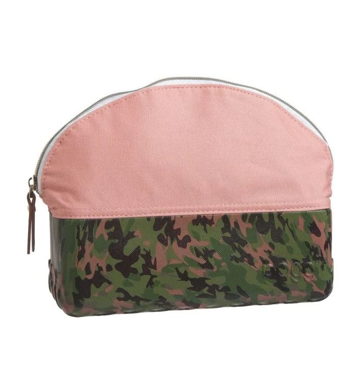 Beauty and the Bogg Bag, Color: Green Camo
