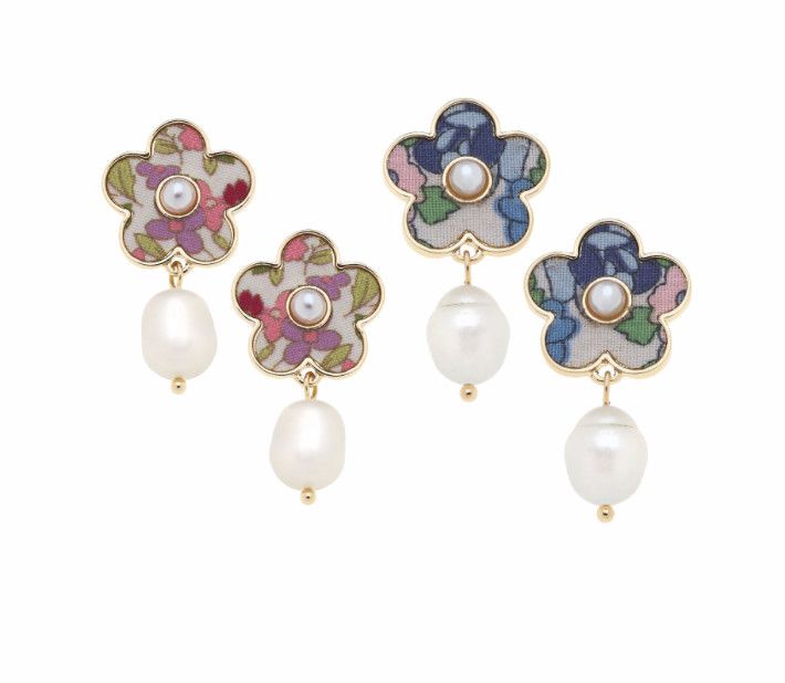 Vintage Floral Pearl Earrings