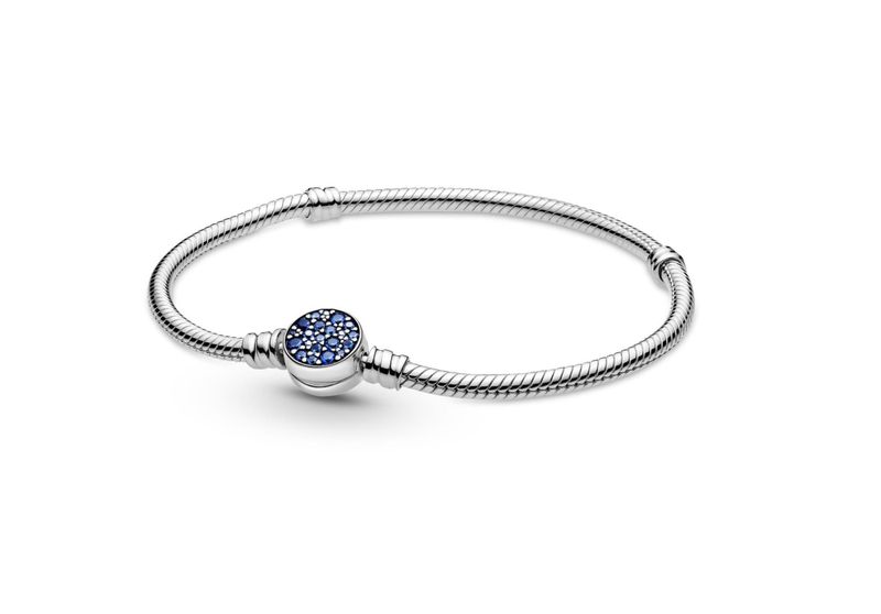 PANDORA™ Moments Sparkling Blue Disc Clasp Snake Chain Bracelet Sterling Silver