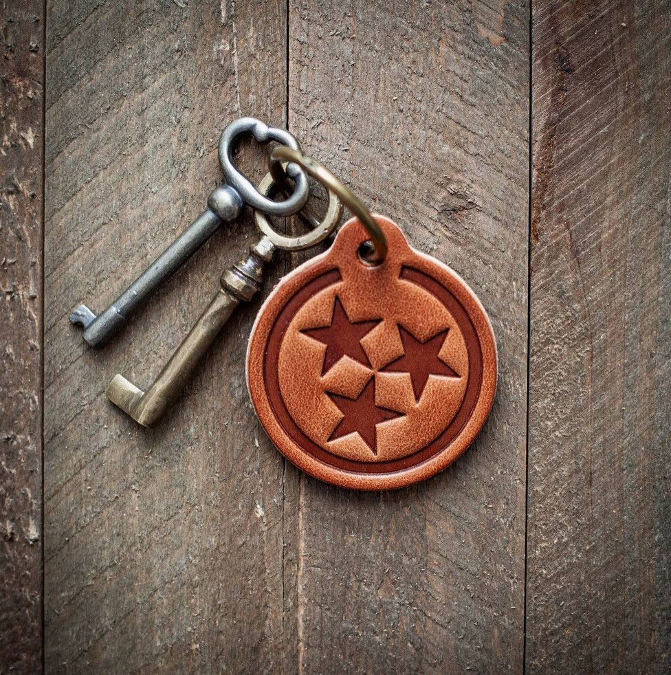 Tennessee Tri-Star Leather Keychain Circle