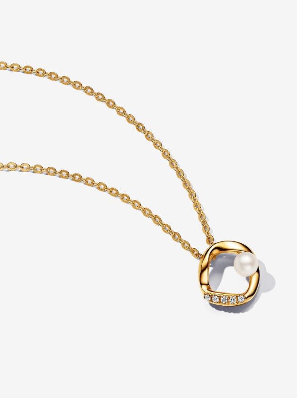 PANDORA™ Organically Shaped Pave Circle + Treated Freshwater Cultured Pearl 14K Gold Plated Necklace