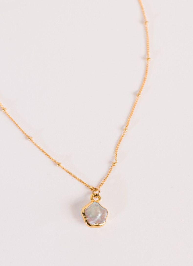 Able™ Pearl Flower Pendant Necklace