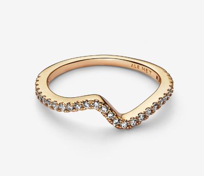 PANDORA™ 14K Gold Plated Sparkling Wave Ring
