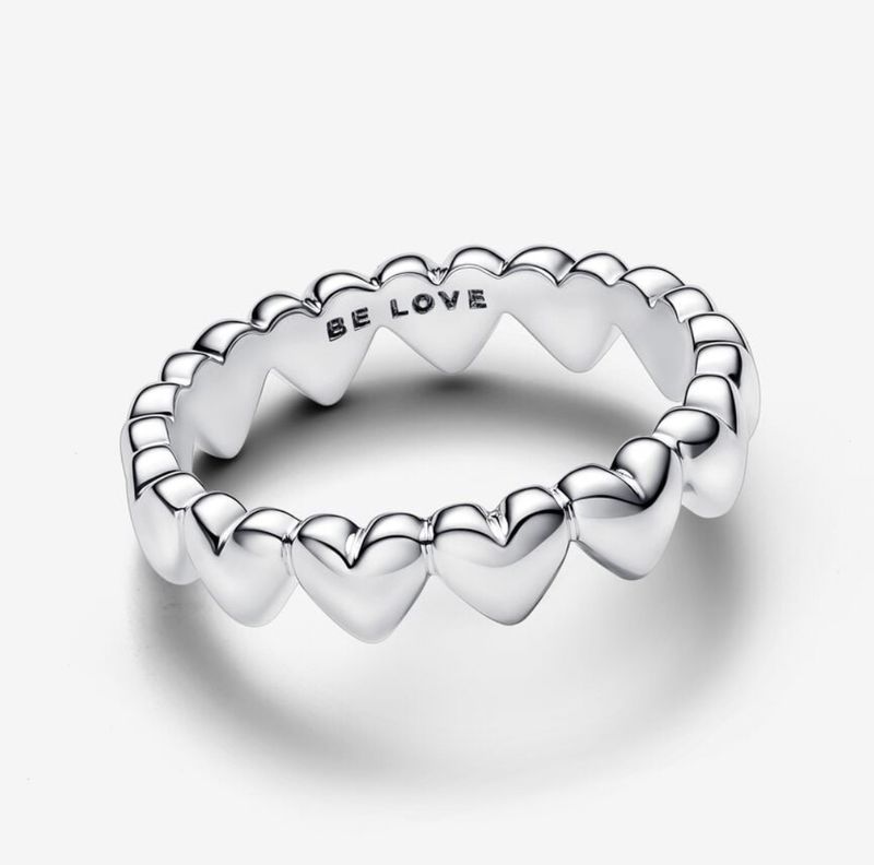 PANDORA™ Row of Hearts Ring Sterling Silver
