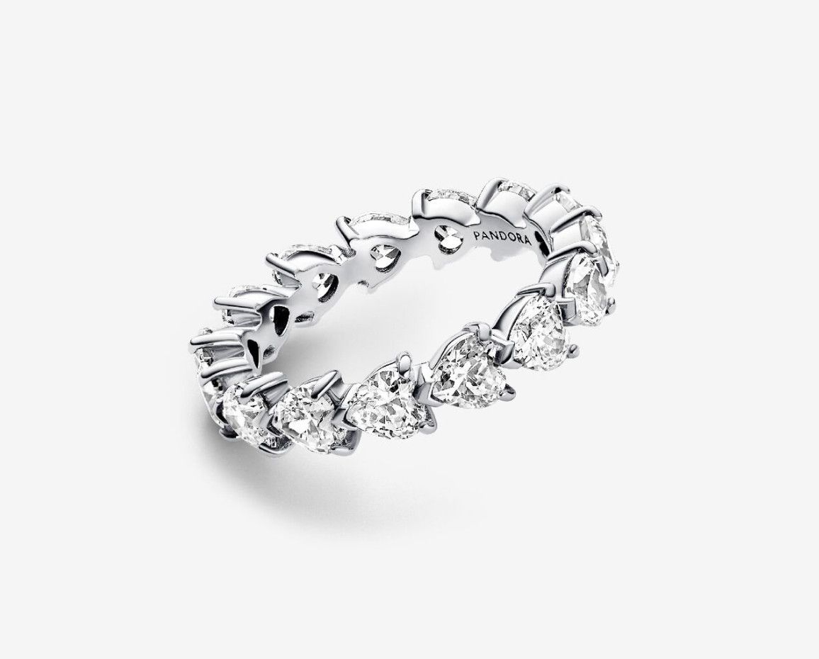 PANDORA™ Band of Clear Hearts Ring Sterling Silver
