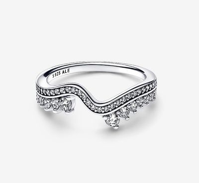 PANDORA™ Sparkling Asymmetric Wave Ring Sterling Silver