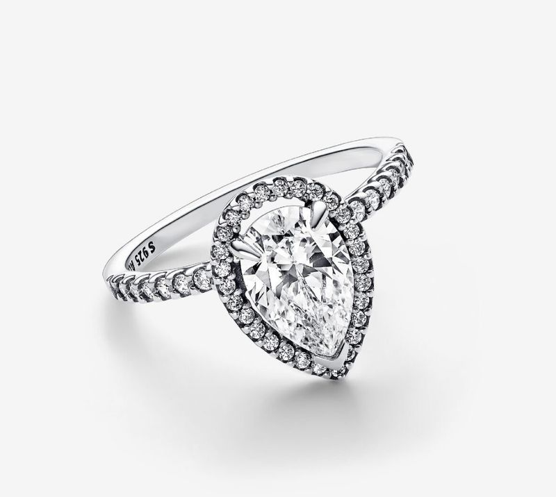 PANDORA™ Sparkling Pear Halo Ring Sterling Silver