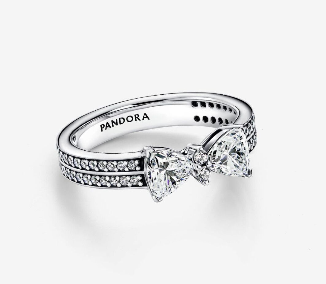 PANDORA™ Sparkling Bow Double-row Ring Sterling Silver